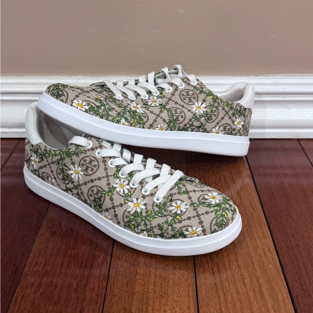 NEW | Tory Burch | Howell Embroidered Daisy Floral | Size W9.5 | (Never Used)